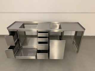 Edelstahl-Outdoormöbel Schrank 2800 x 700 x 850 mm  mit einem Becken 400 x 450 x 250 mm und zwei Schubladenblöcken
