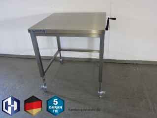 Edelstahl Tisch mit hydraulischer Höhenverstellung 700 x 700 x 700-1000 mm